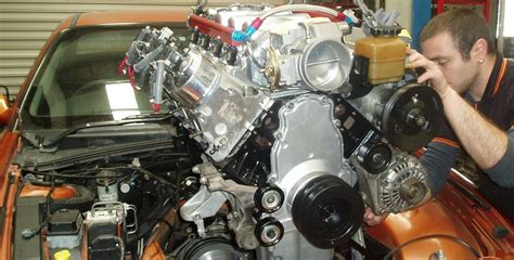 Engine Reconditioning .